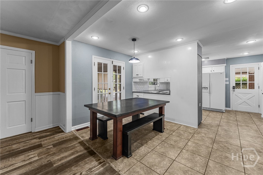 459 Prince Avenue Property Photo 30