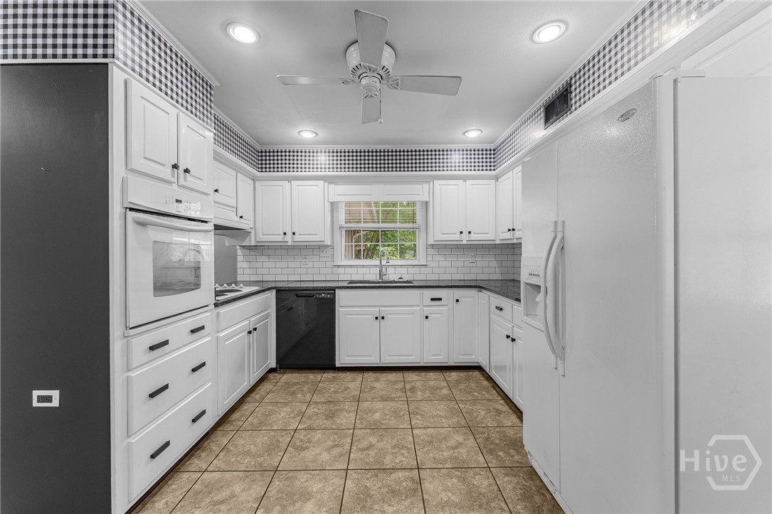 459 Prince Avenue Property Photo 34