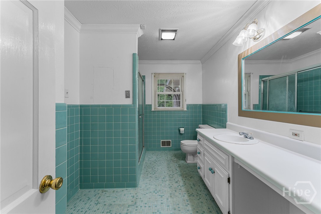 459 Prince Avenue Property Photo 43