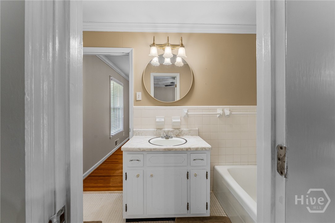 459 Prince Avenue Property Photo 47