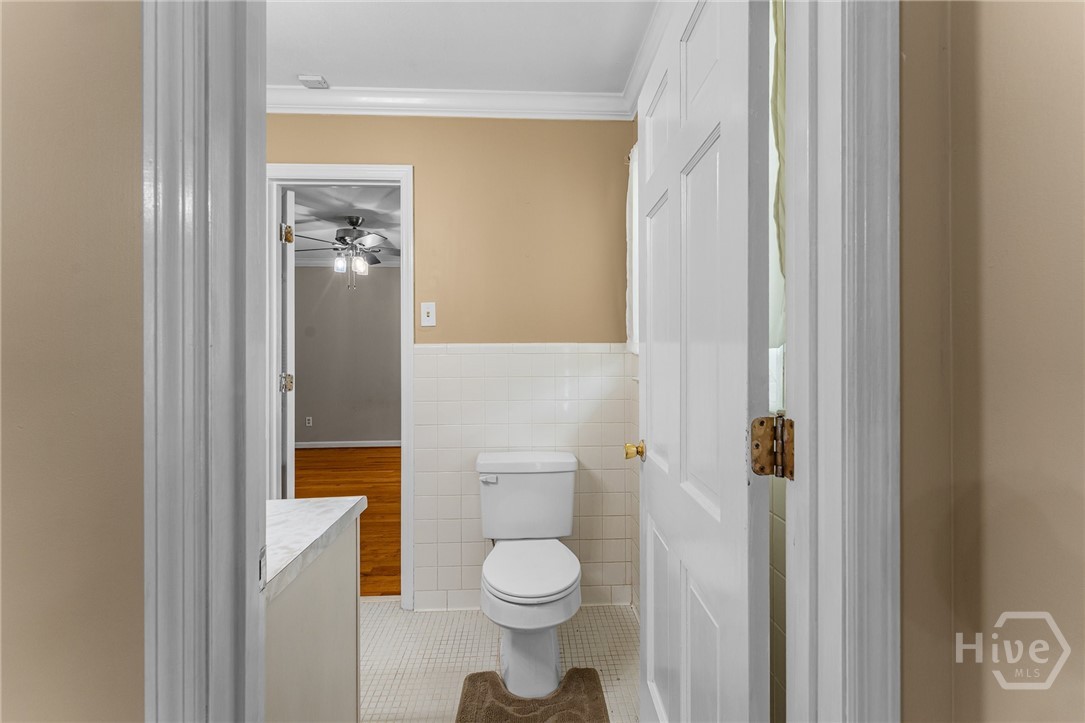 459 Prince Avenue Property Photo 48