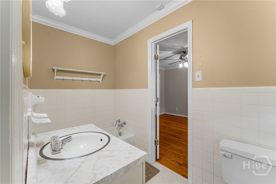 459 Prince Avenue Property Photo 49