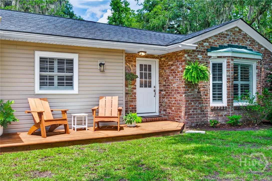 122 Schley Avenue Property Photo 3