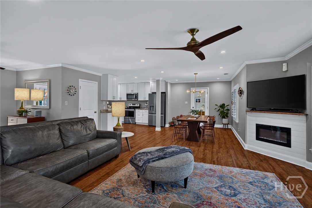 122 Schley Avenue Property Photo 4
