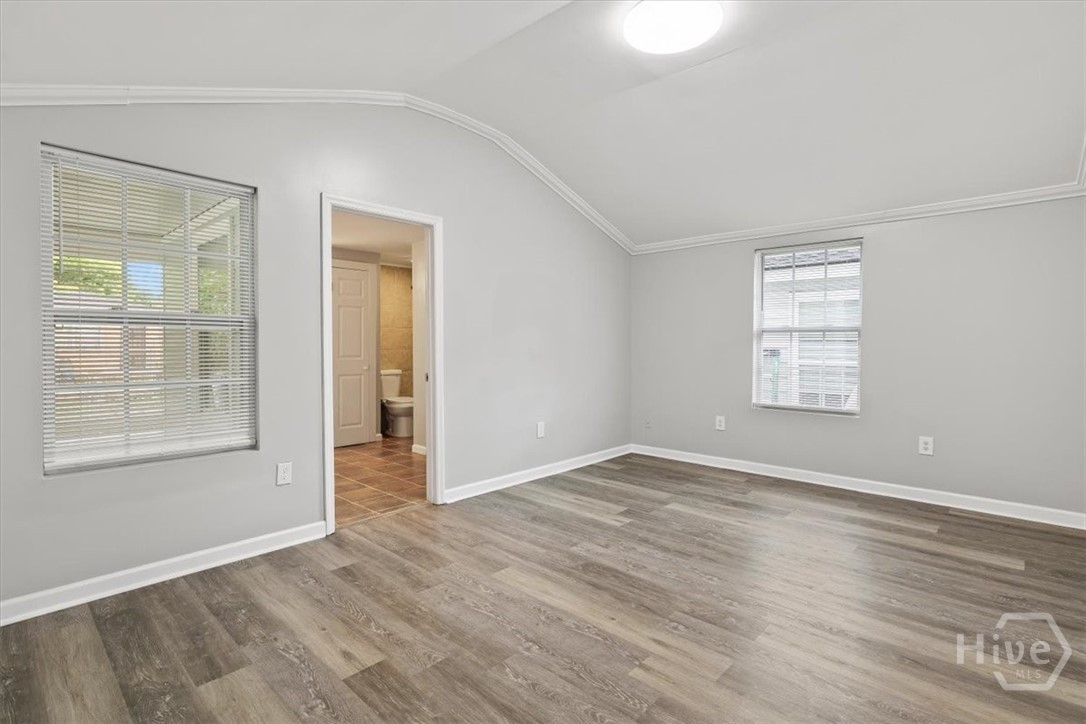 705 W 47th Street Property Photo 13