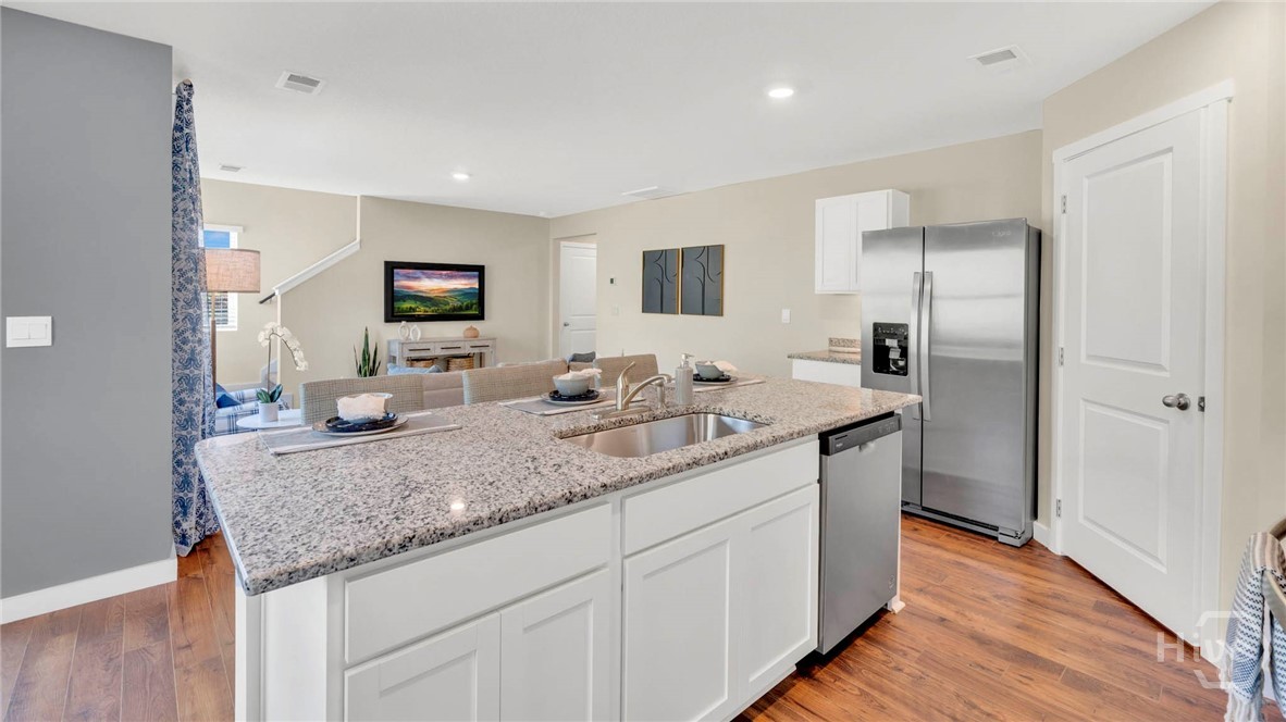 104 Siskin Road Property Photo 6