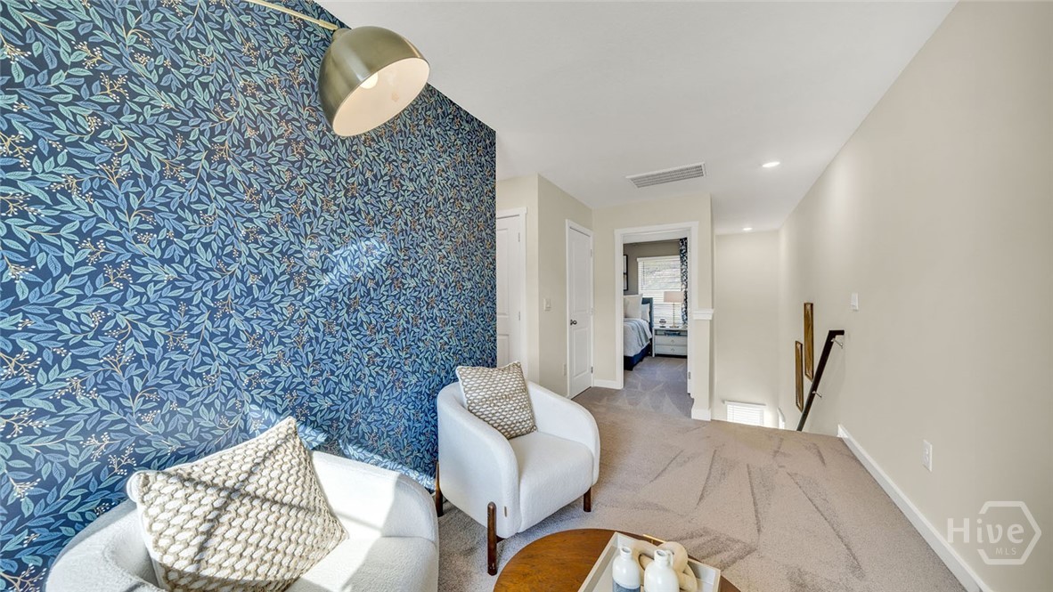 104 Siskin Road Property Photo 10