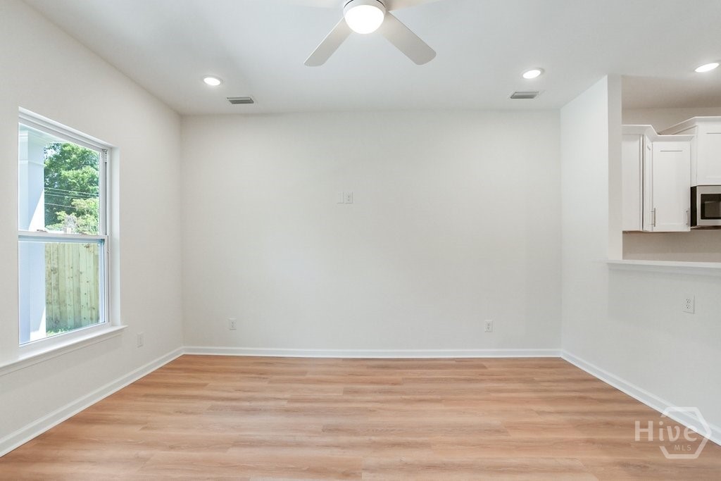 1525 New Castle Street Property Photo 11
