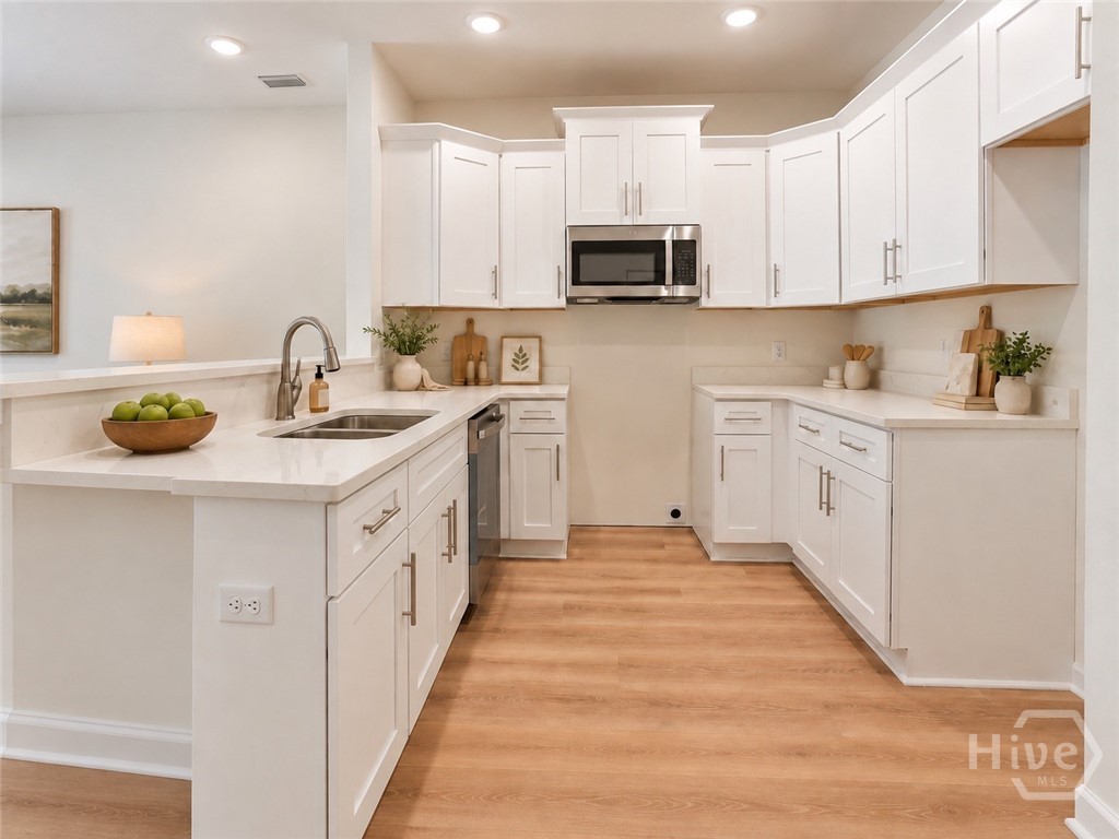 1525 New Castle Street Property Photo 14