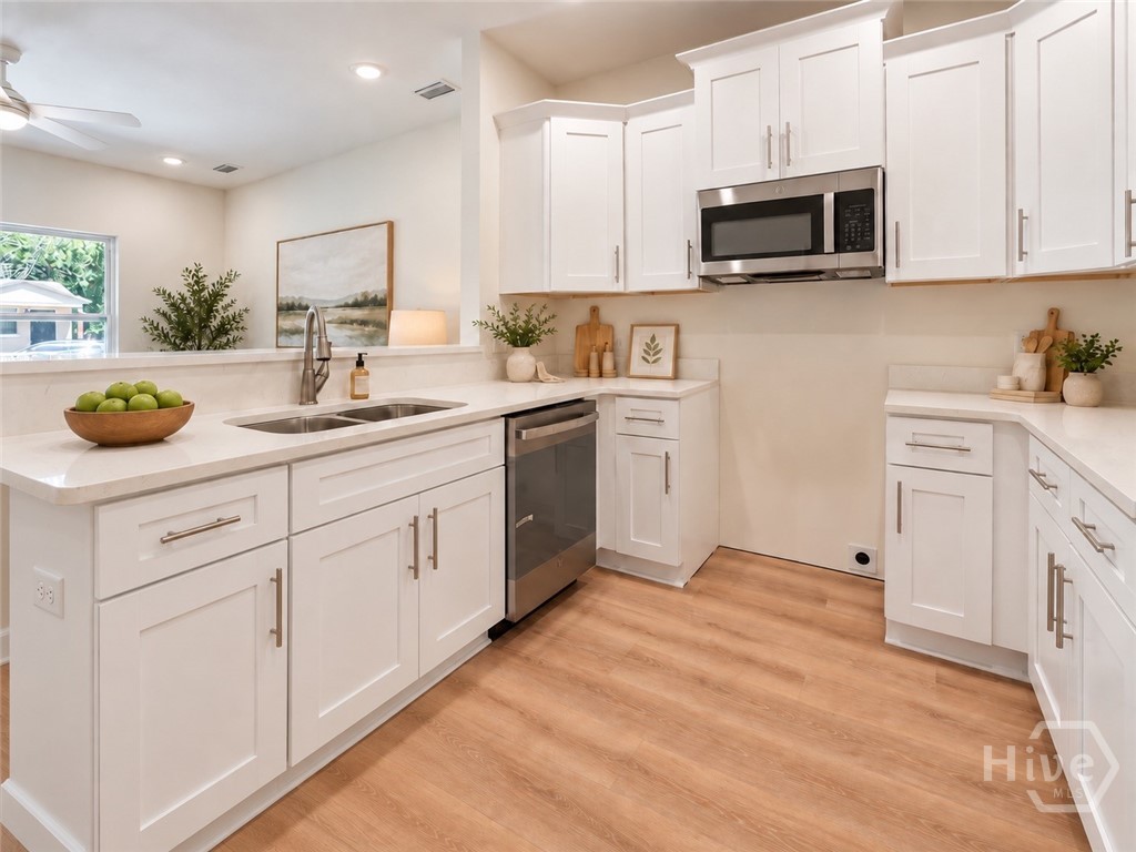 1525 New Castle Street Property Photo 16