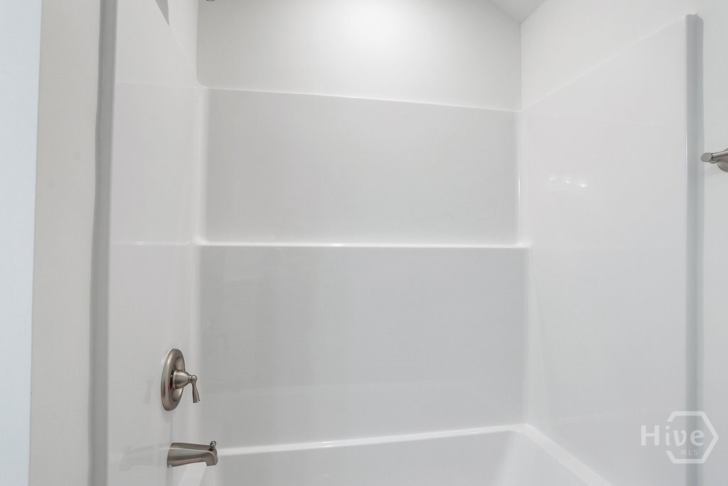 1525 New Castle Street Property Photo 33