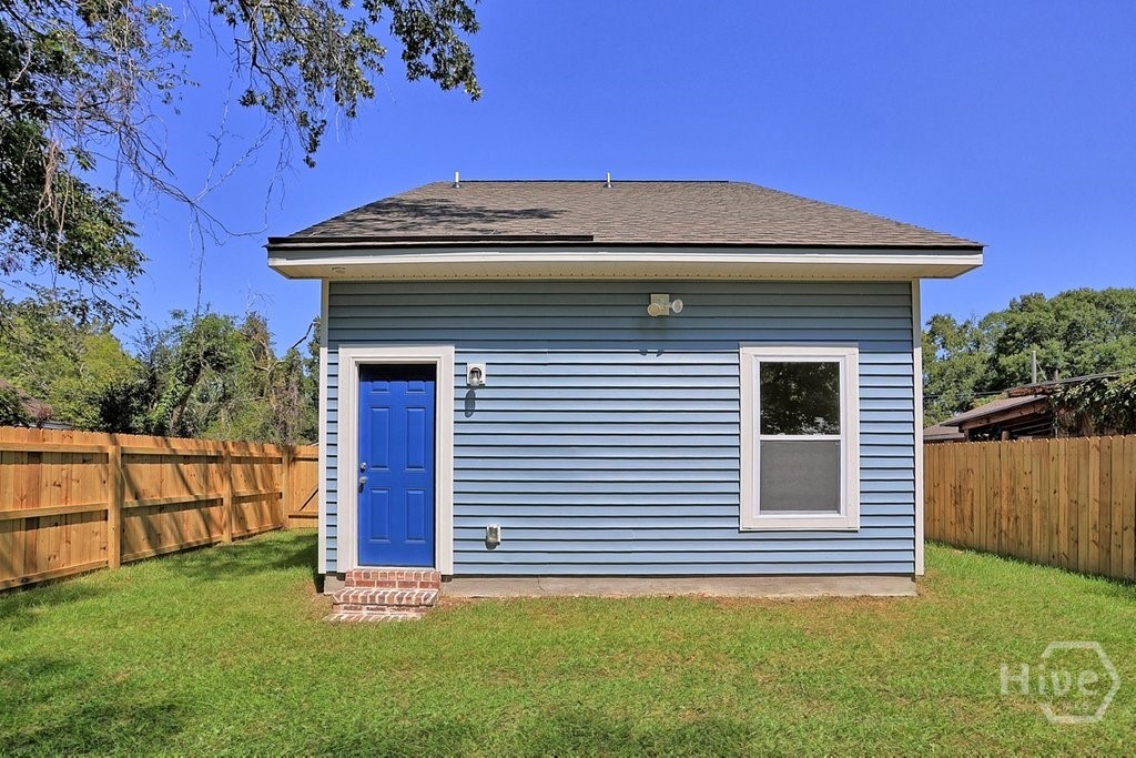 1525 New Castle Street Property Photo 43