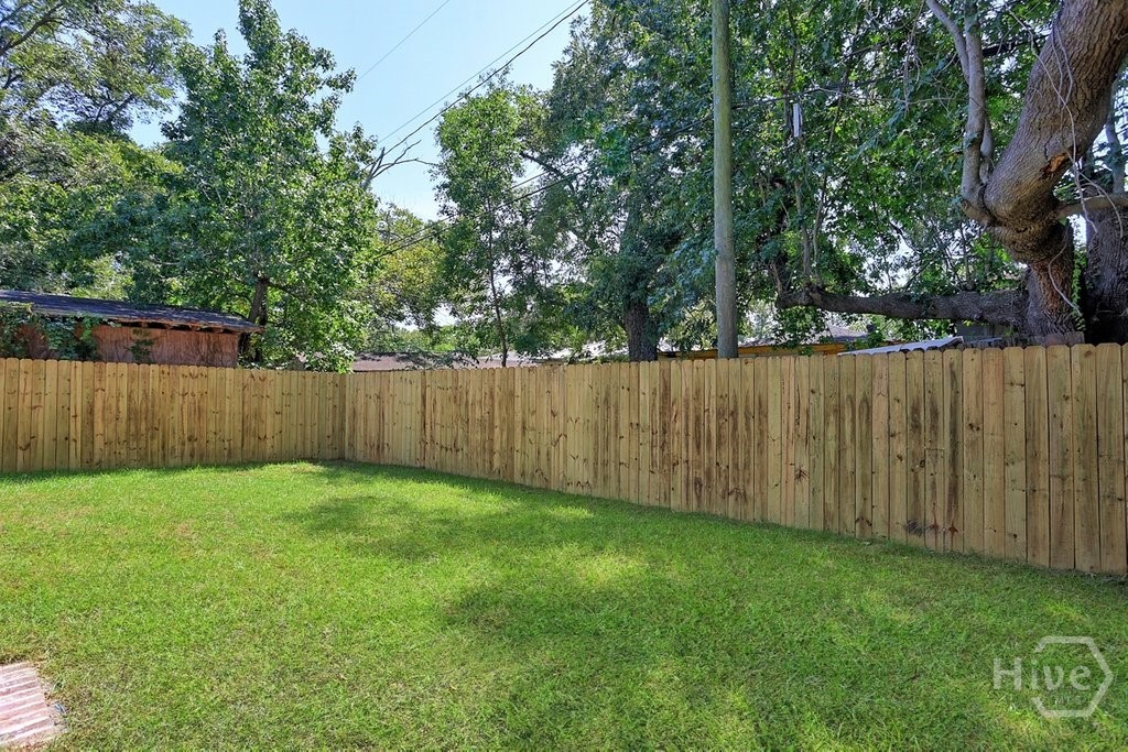 1525 New Castle Street Property Photo 47