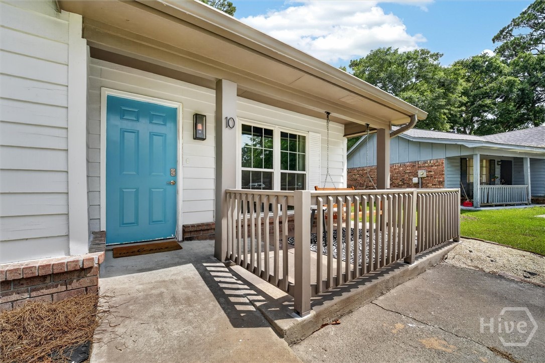 10 Marian Court Property Photo 6