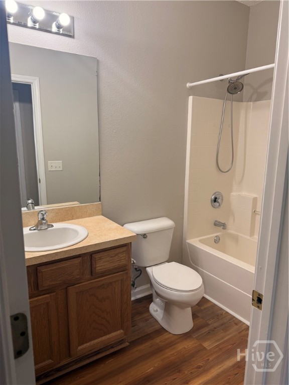 35 Ross Way Property Photo 11