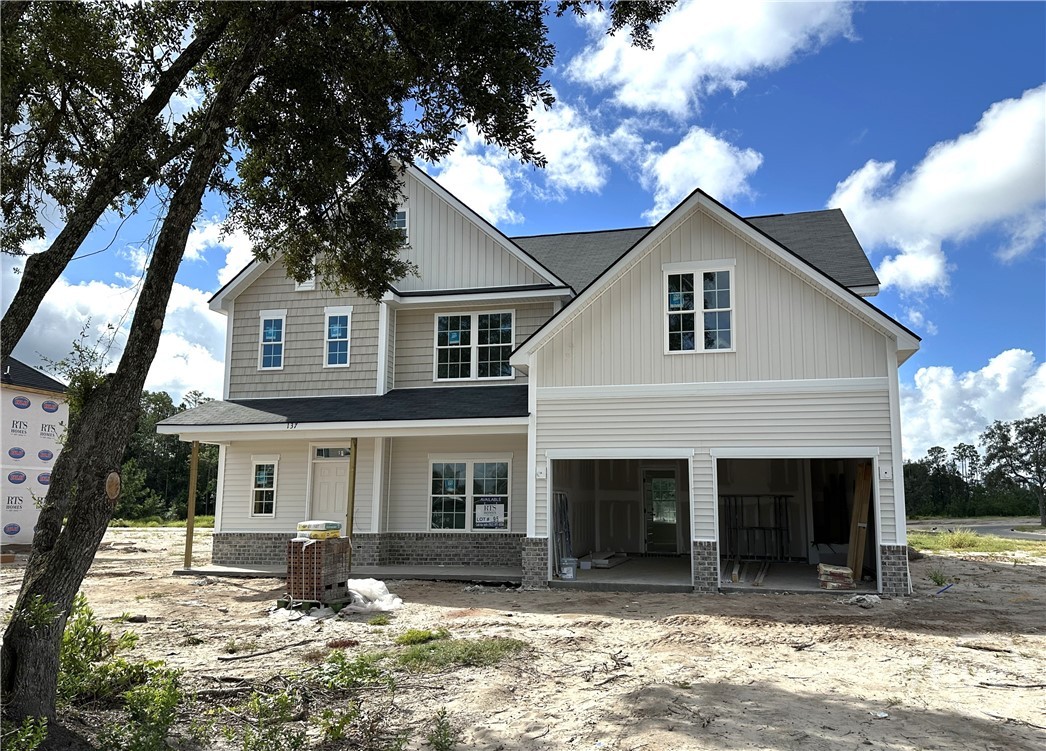 137 Honeycomb Loop SE Property Photo 1