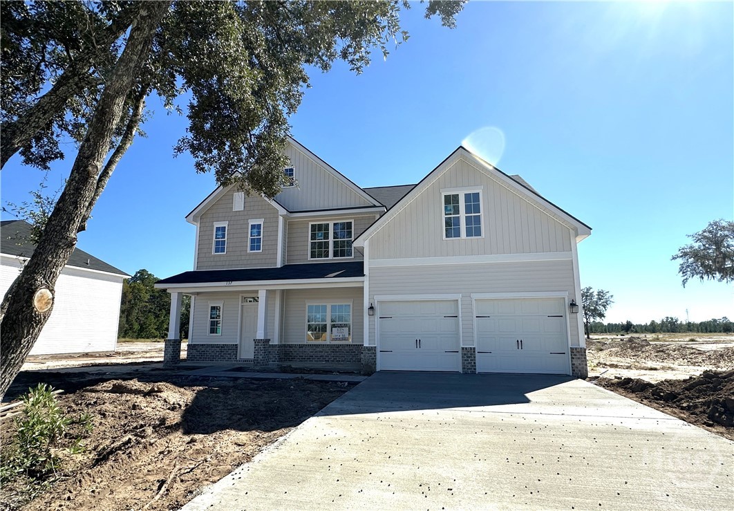 137 Honeycomb Loop SE Property Photo 1