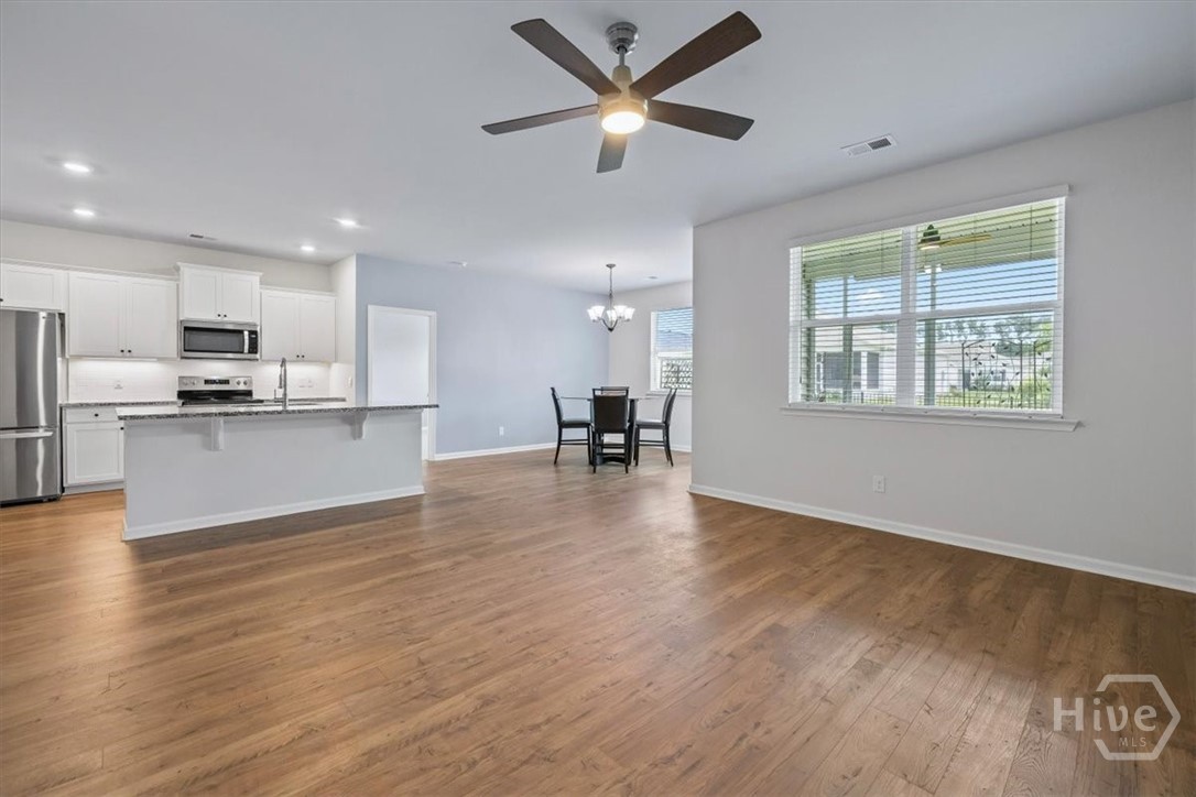 104 Coopers Rise Property Photo 8