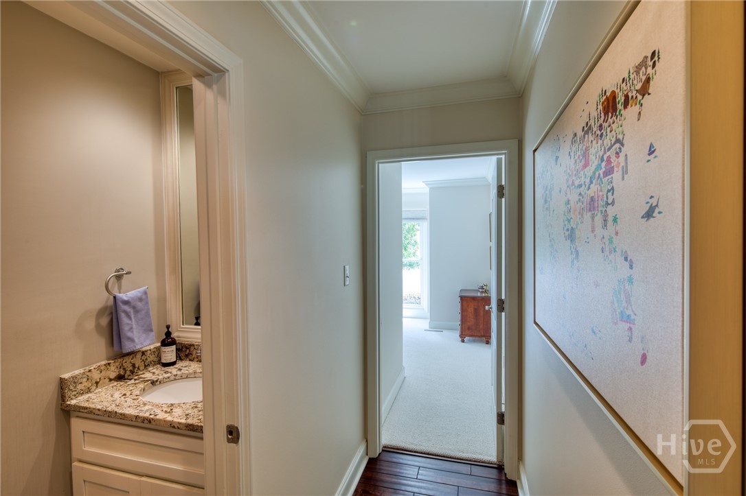 12 Riding Lane Property Photo 23