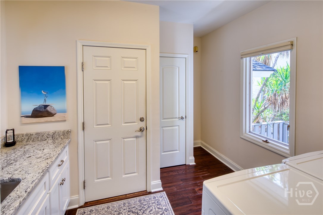 12 Riding Lane Property Photo 34