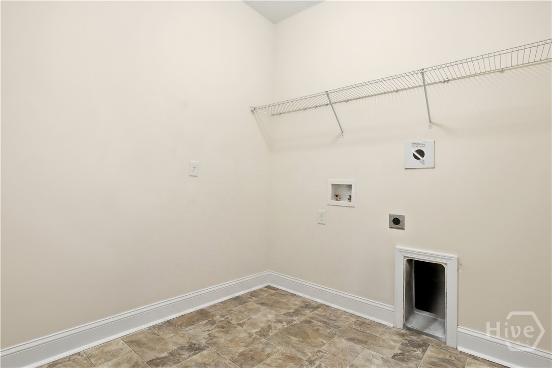 105 Grimsby Road Property Photo 17
