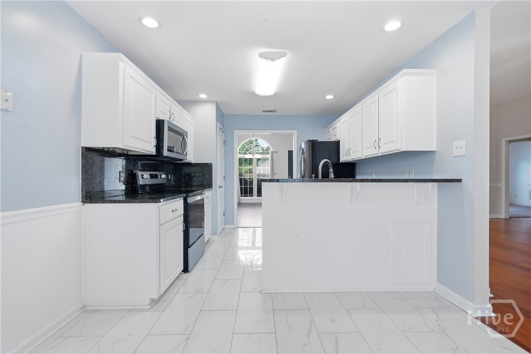 197 Young Way Property Photo 7
