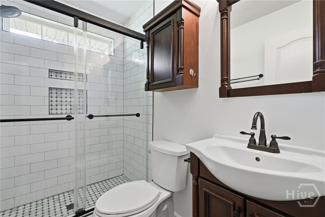 197 Young Way Property Photo 18