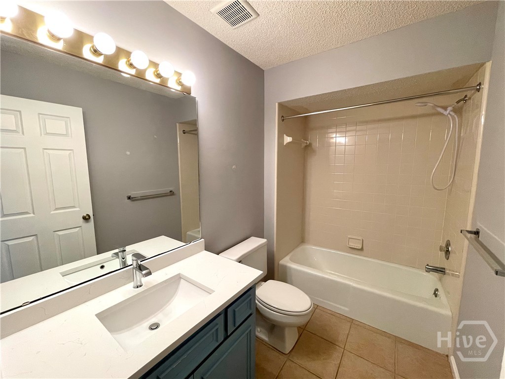 36 Shipwatch Road Property Photo 12