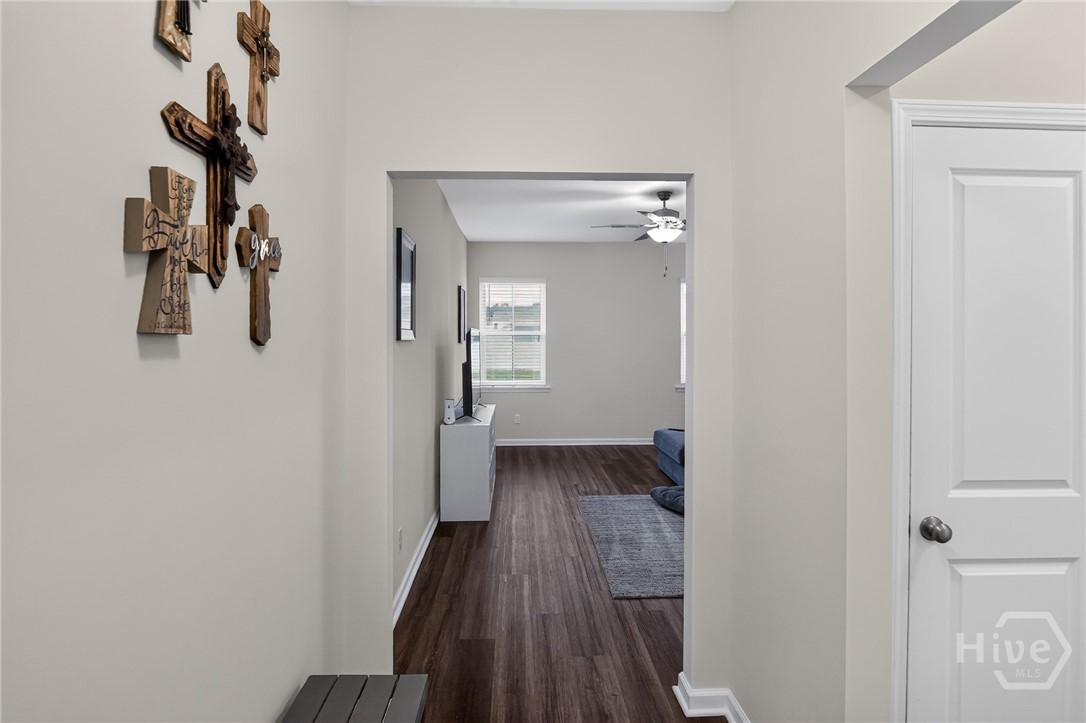 5 Cypress Loop Property Photo 9