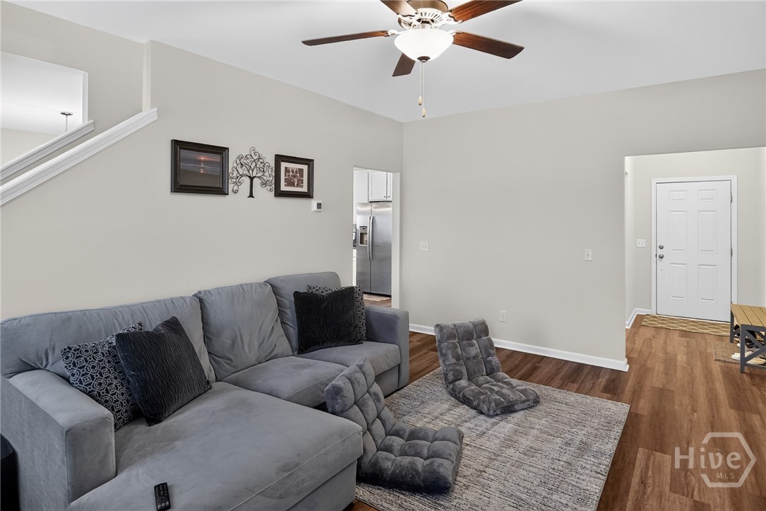5 Cypress Loop Property Photo 17