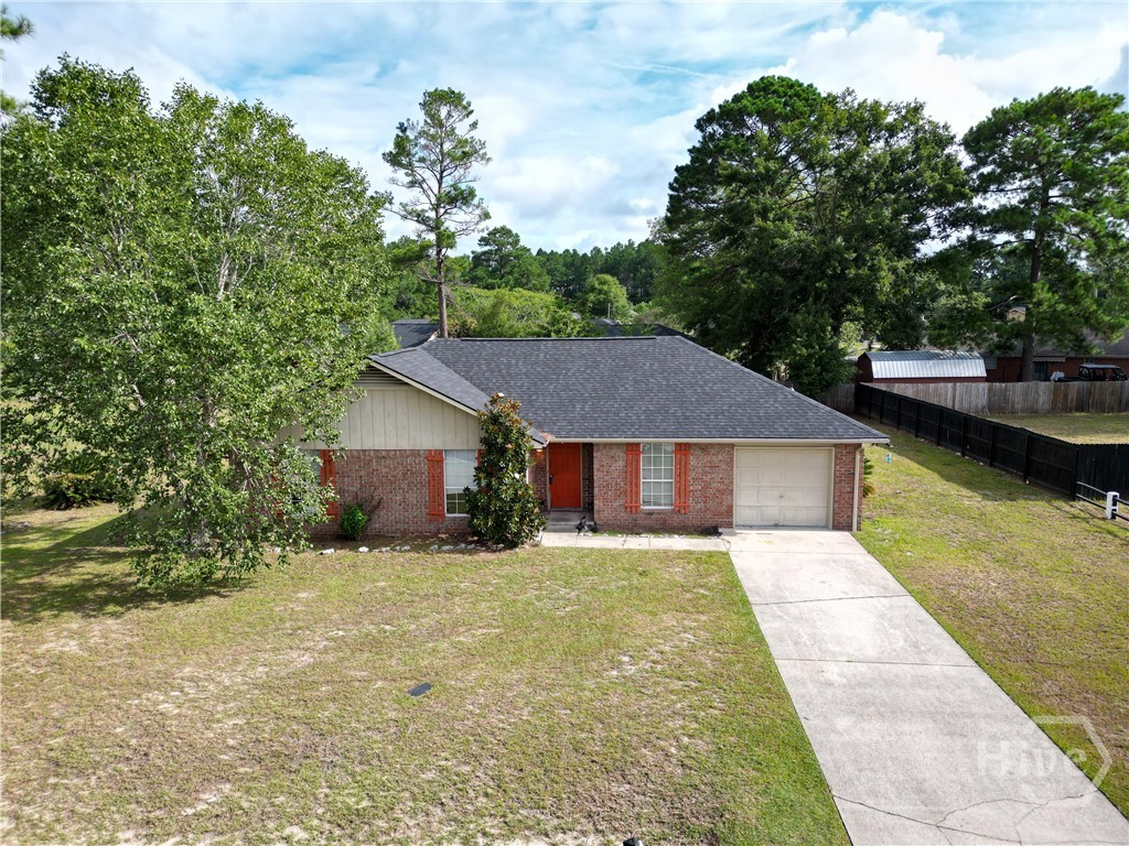 33 W Kenny Drive