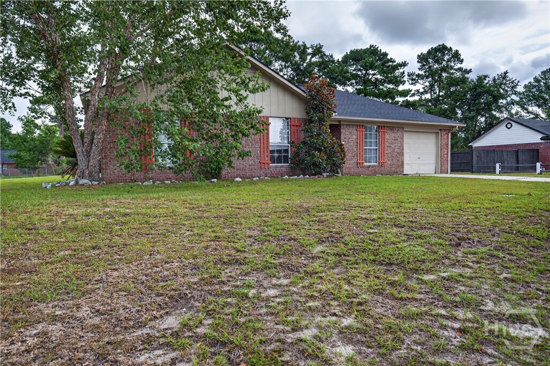 33 W Kenny Drive Property Photo 17
