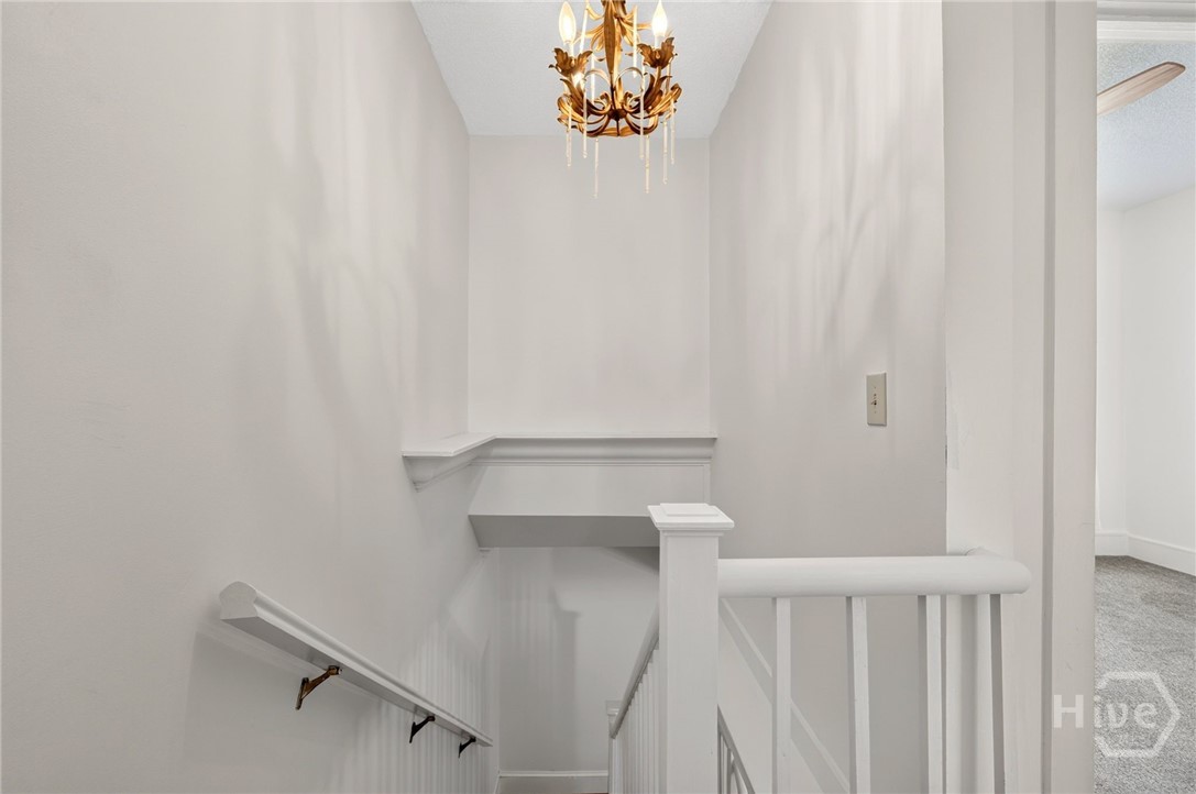 513 E Gordon Street Property Photo 17