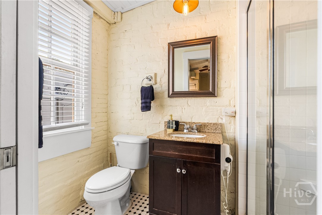 125 W Gordon Street Property Photo 43