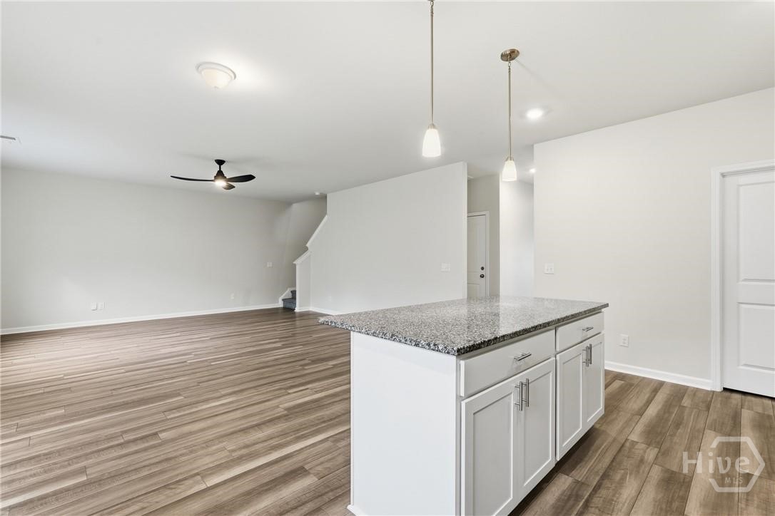1013 Easthaven Boulevard Property Photo 9