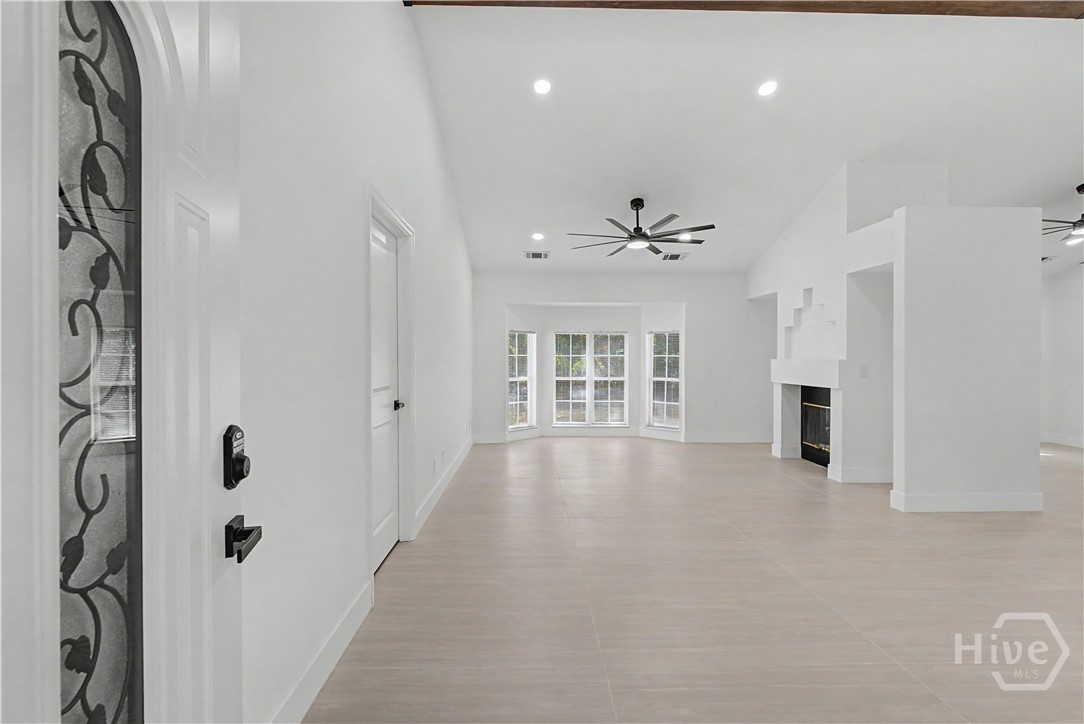 12 Cove Court Property Photo 3