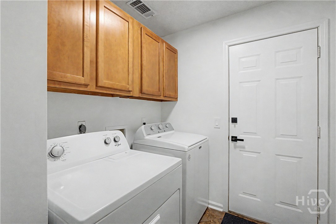 12 Cove Court Property Photo 37
