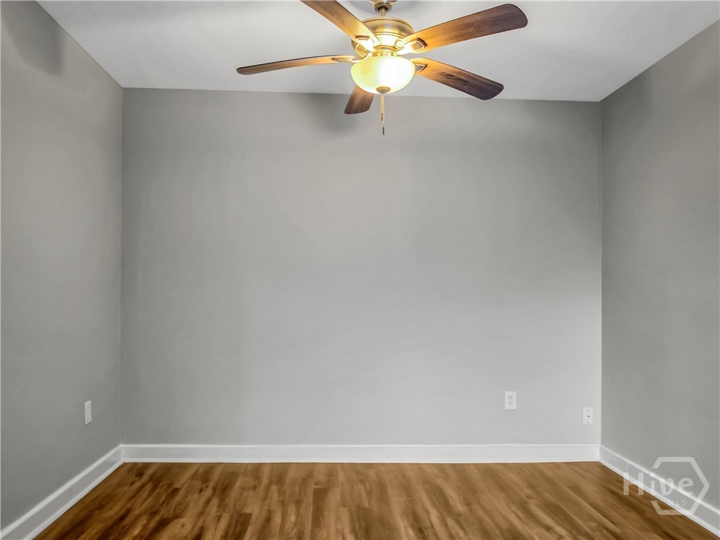 355 Commerce Place C Property Photo 14