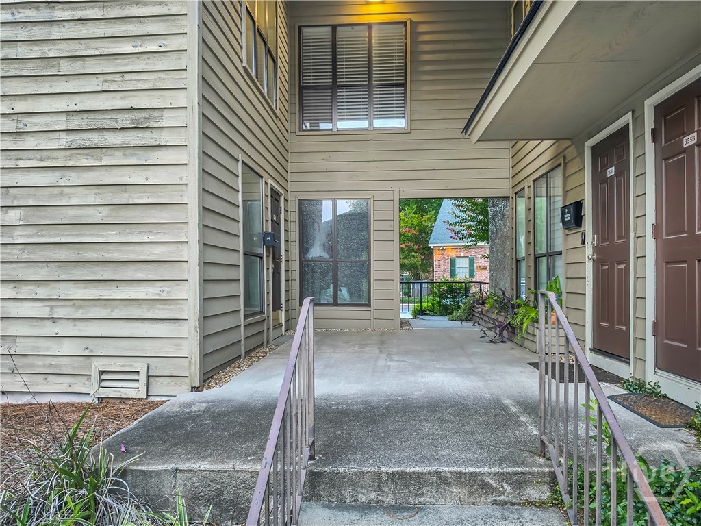 355 Commerce Place C Property Photo 34