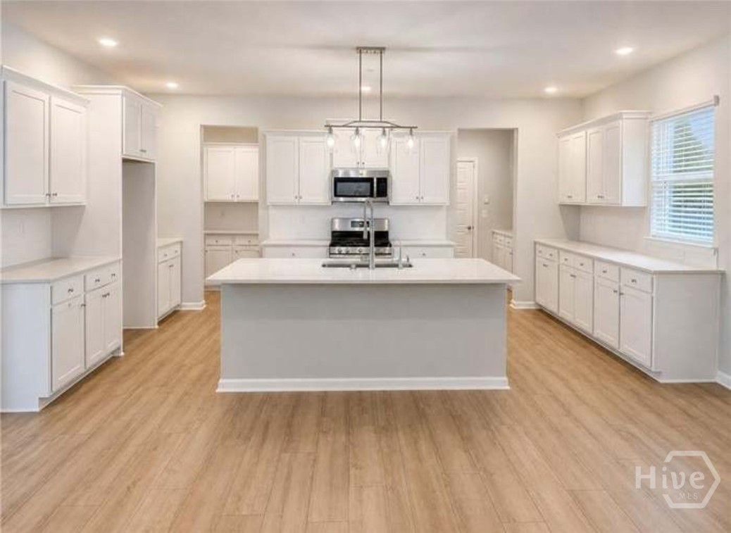 234 Lillian Street Property Photo 7
