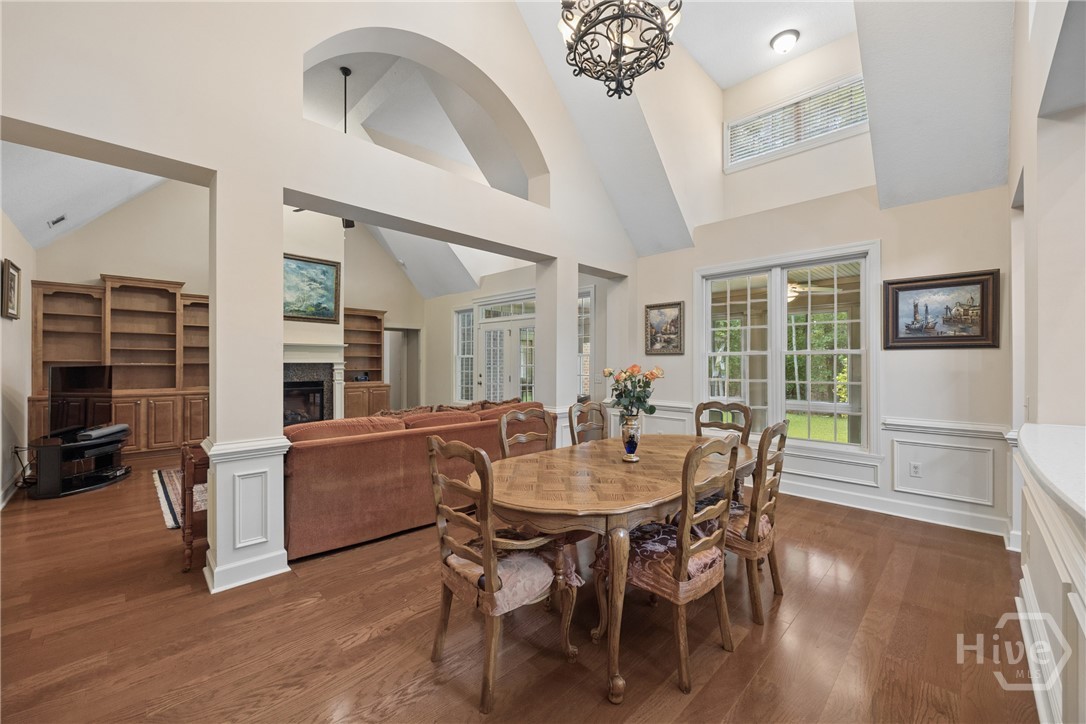 6 Misty Marsh Court Property Photo 14