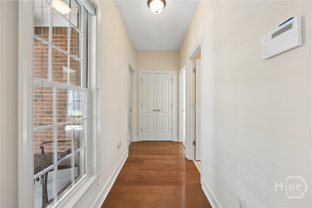 6 Misty Marsh Court Property Photo 29