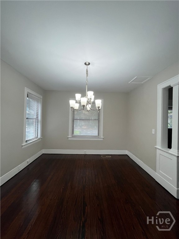 611 E 37th Street Property Photo 7