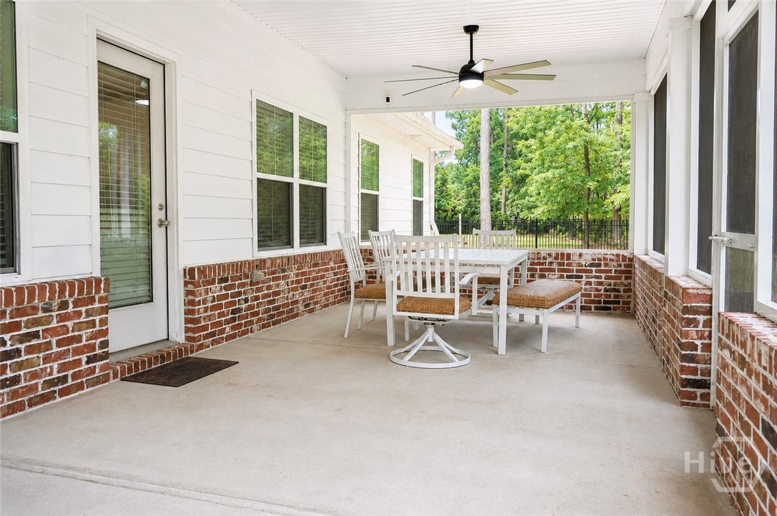 144 Sapphire Circle Property Photo 28