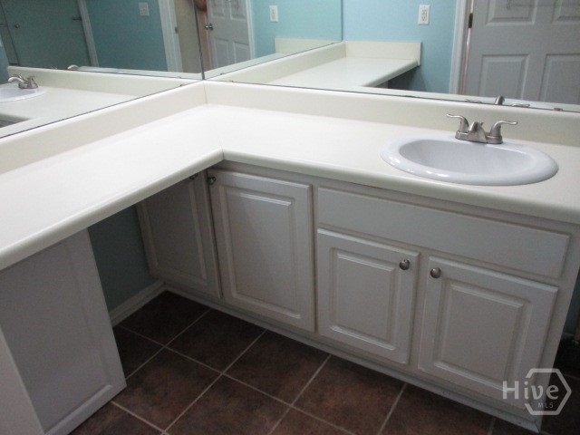 12300 Apache Avenue 1706 Property Photo 10