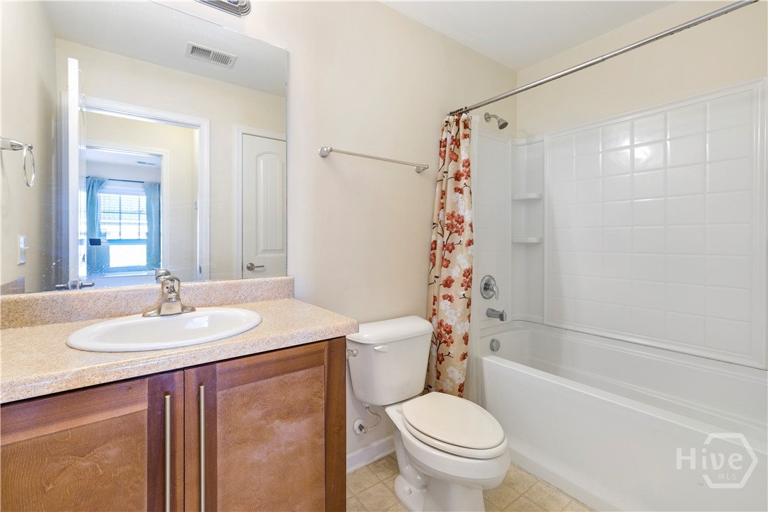 116 Ventura Place Property Photo 20