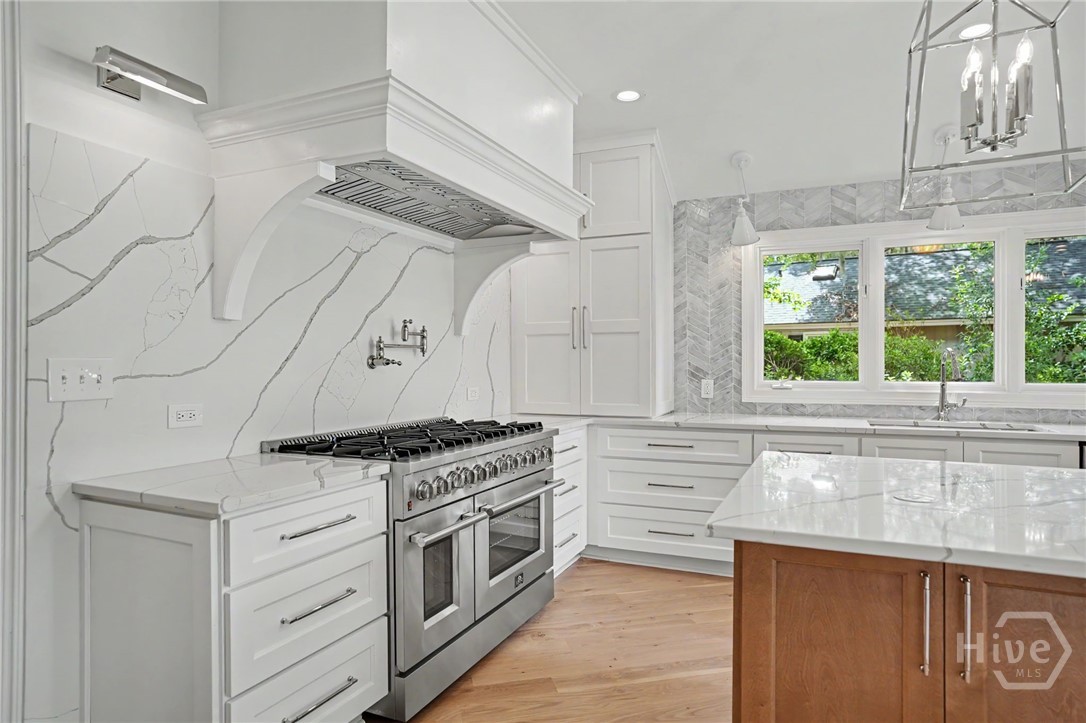 6 Hardwicke Lane Property Photo 13