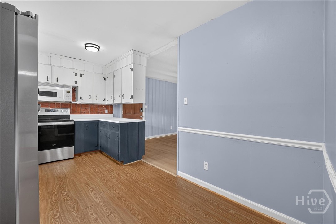 2211 Walz Drive Property Photo 14
