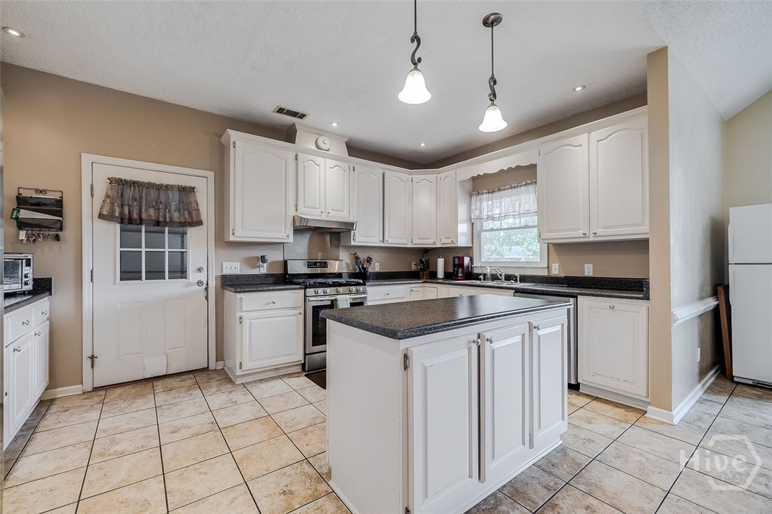 102 Saint Andrews Road Property Photo 14