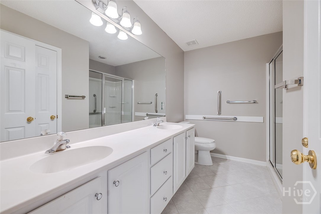 122 River Pointe Drive Property Photo 7